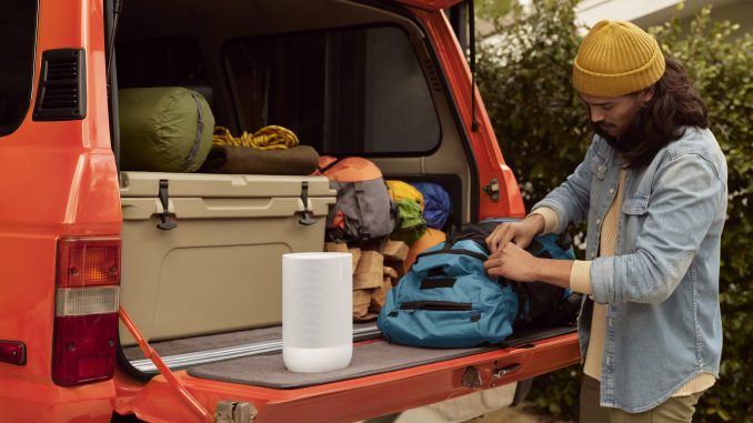 CJ_Sonos_Prima_EvergreenStills_230316_Car_Camp_Prep_391_v04_HR (1)
